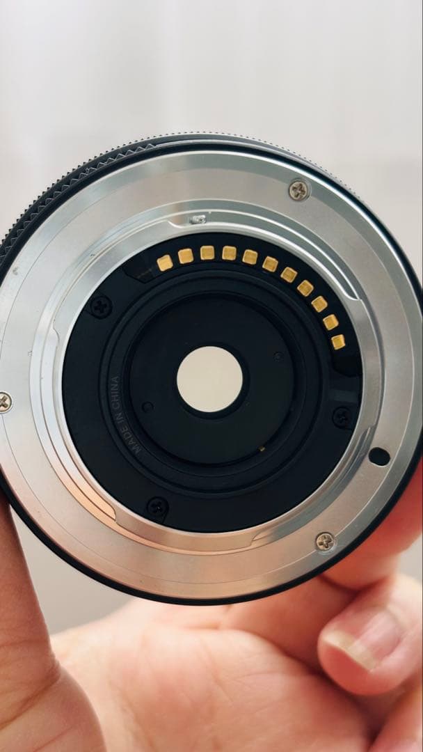 OLYMPUS OM-D E-M10 本体　レンズ付き