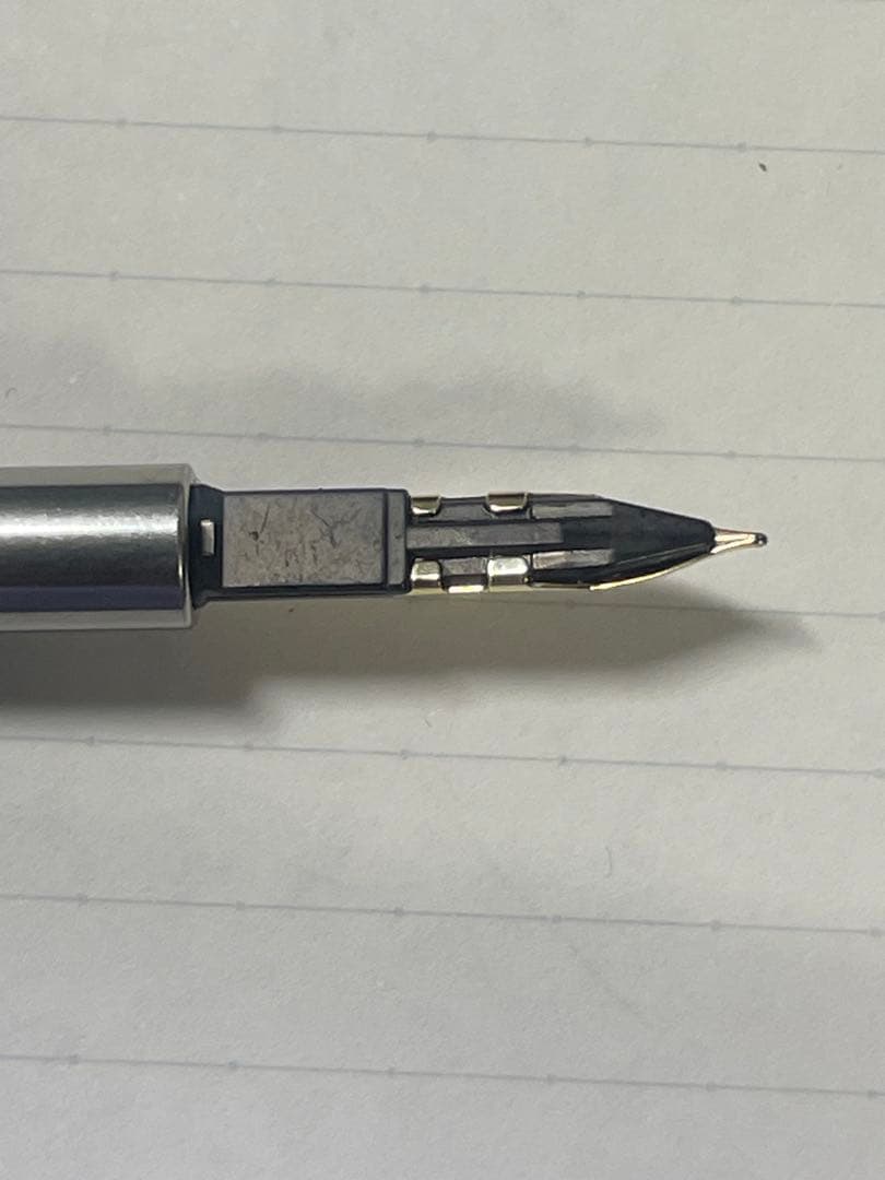 キャップレス 18金 万年筆 F字 青金