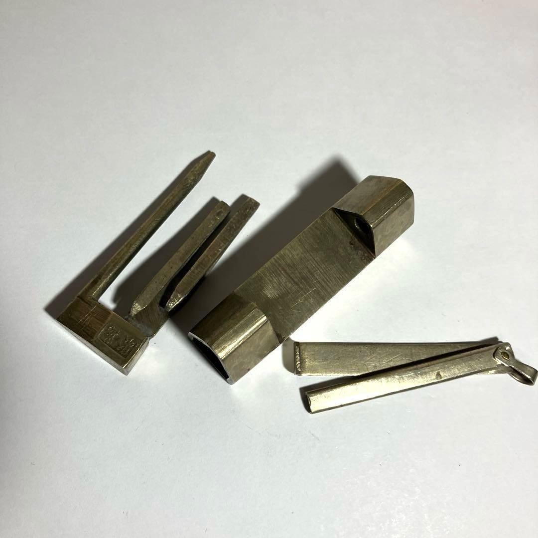 解錠試してみて下さい（その２）「解錠方法が特徴的な李朝銘入り骨董錠前」