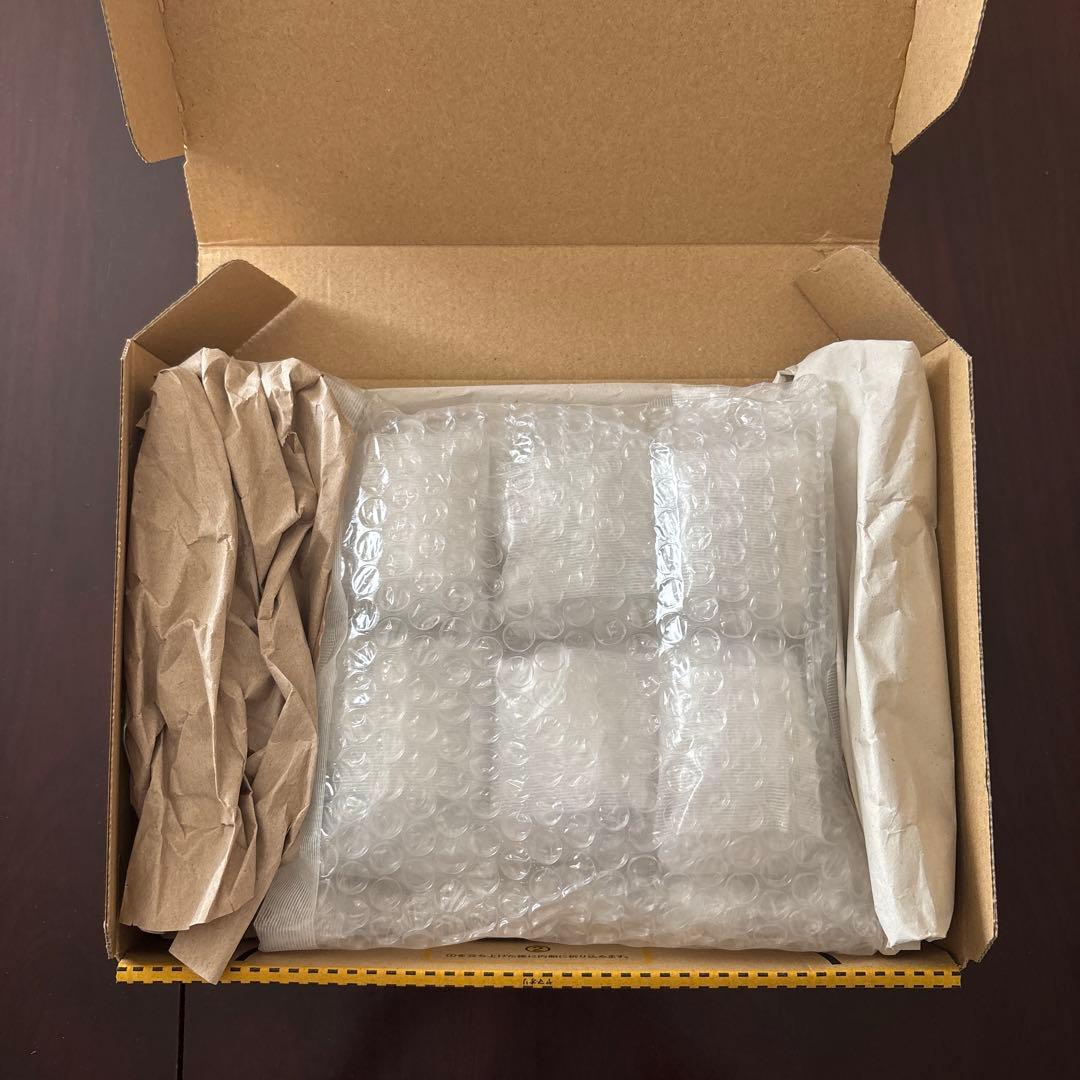 九谷焼　ウルトラマン　バルタン星人　箸置き