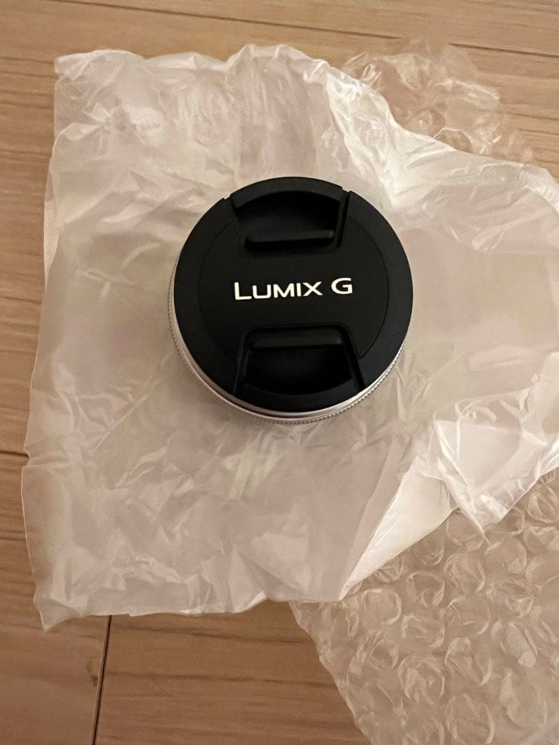 Panasonic DMC-GF7W ミラーレス一眼 カメラ