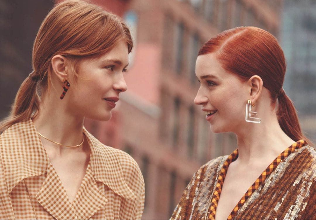 フェンディ　FENDI FF イヤリング　べっこう風