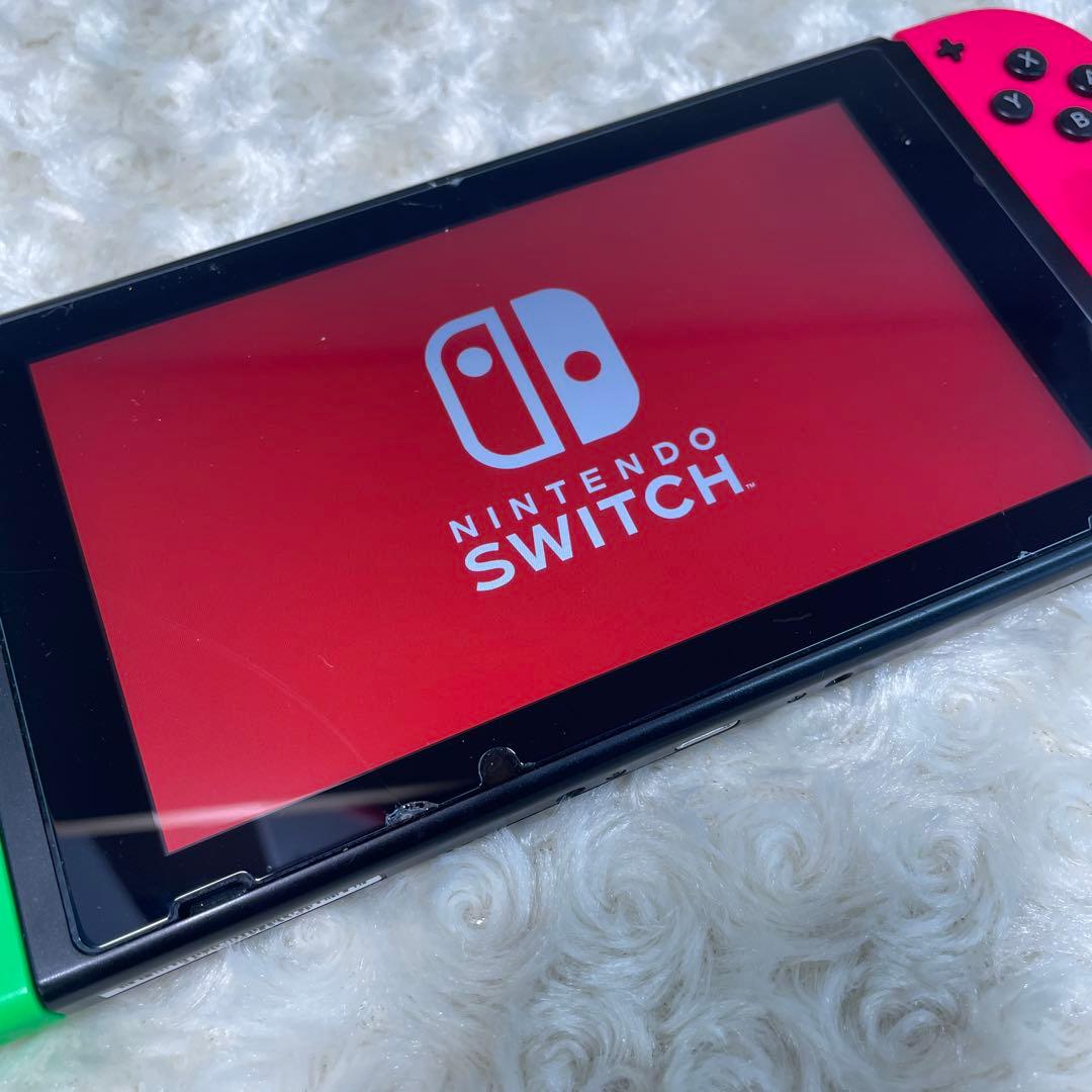 Nintendo Switch本体　星のカービィーケース付き