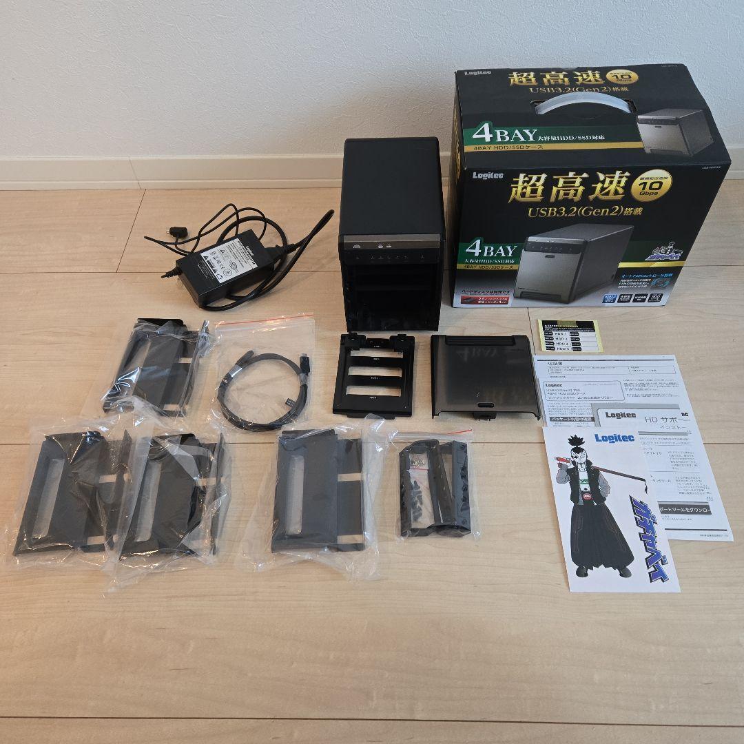 HDD/SSDケース 4ベイ USB3.1 (Gen2) LGB-4BNHUC