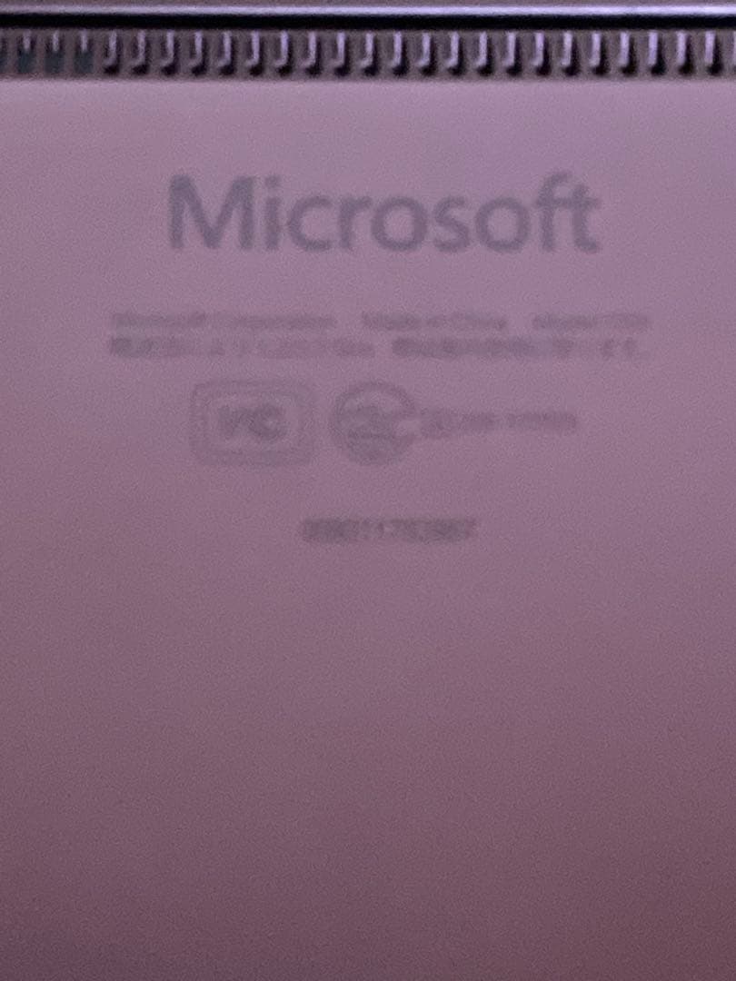 Microsoft Surface Laptop 2パープル