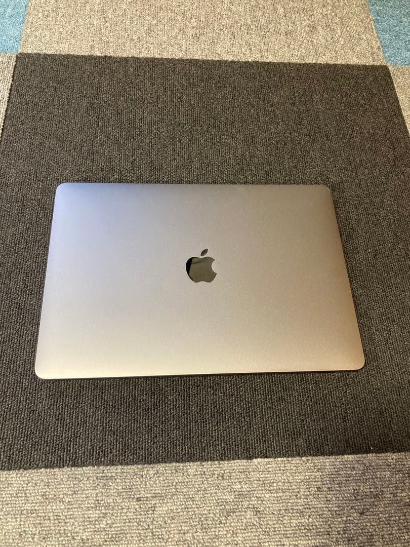 MacBook Pro 13インチ 2019/ スペースグレイ