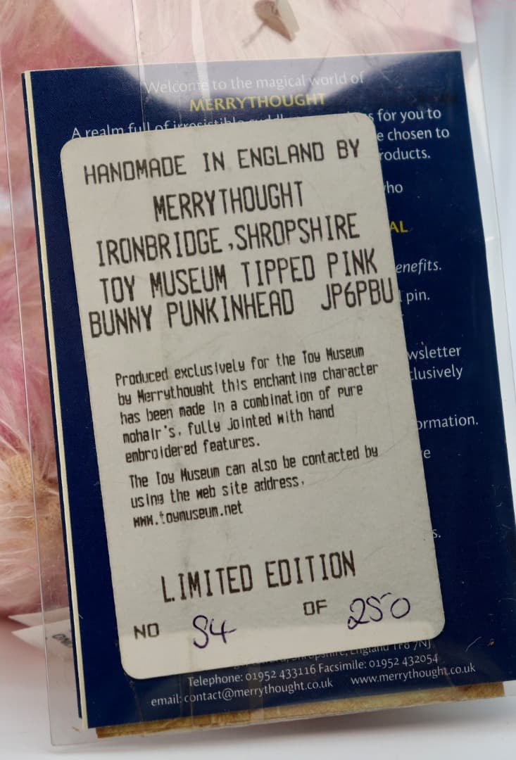 コレクション TOY MUSEUM TIPPED PINK BUNNY PUNKINHEAD