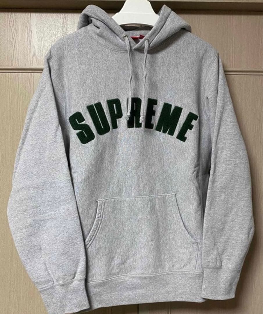 アーチロゴ スウェット パーカー グレー系　M