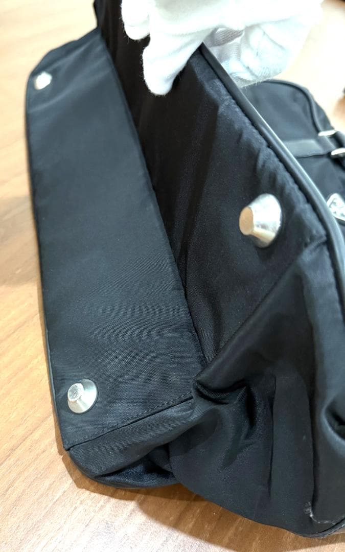 PRADA　プラダ　ビジネスバッグ　ボストン　ブラック　三角プレート