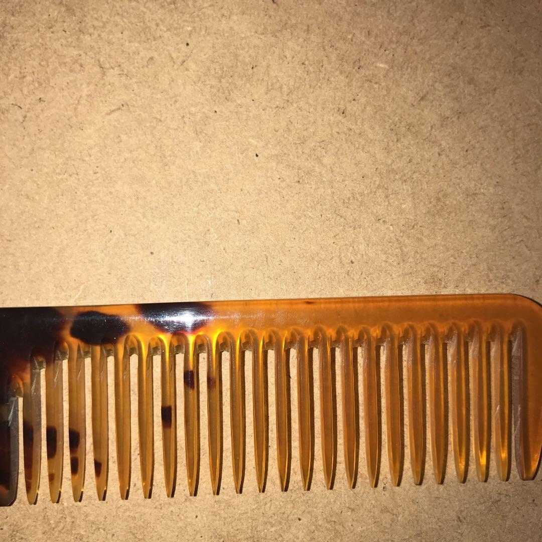 ビンテージ　　本鼈甲コーム　　未使用希少品