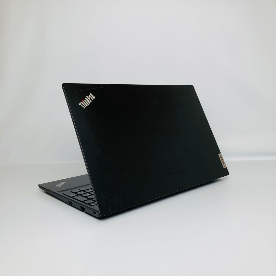 i7 メモリ16GB 11世代 ノートパソコン Windows11 Lenovo