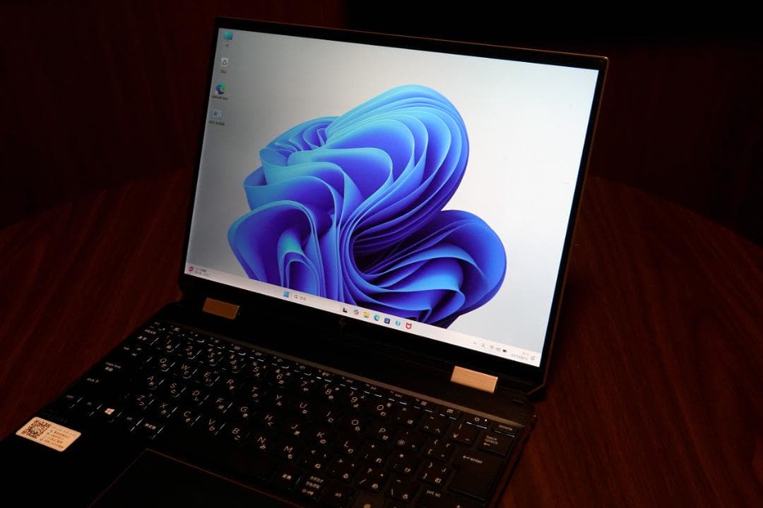 HP Spectre x360 14-ea0046TU　ノートパソコン　美品