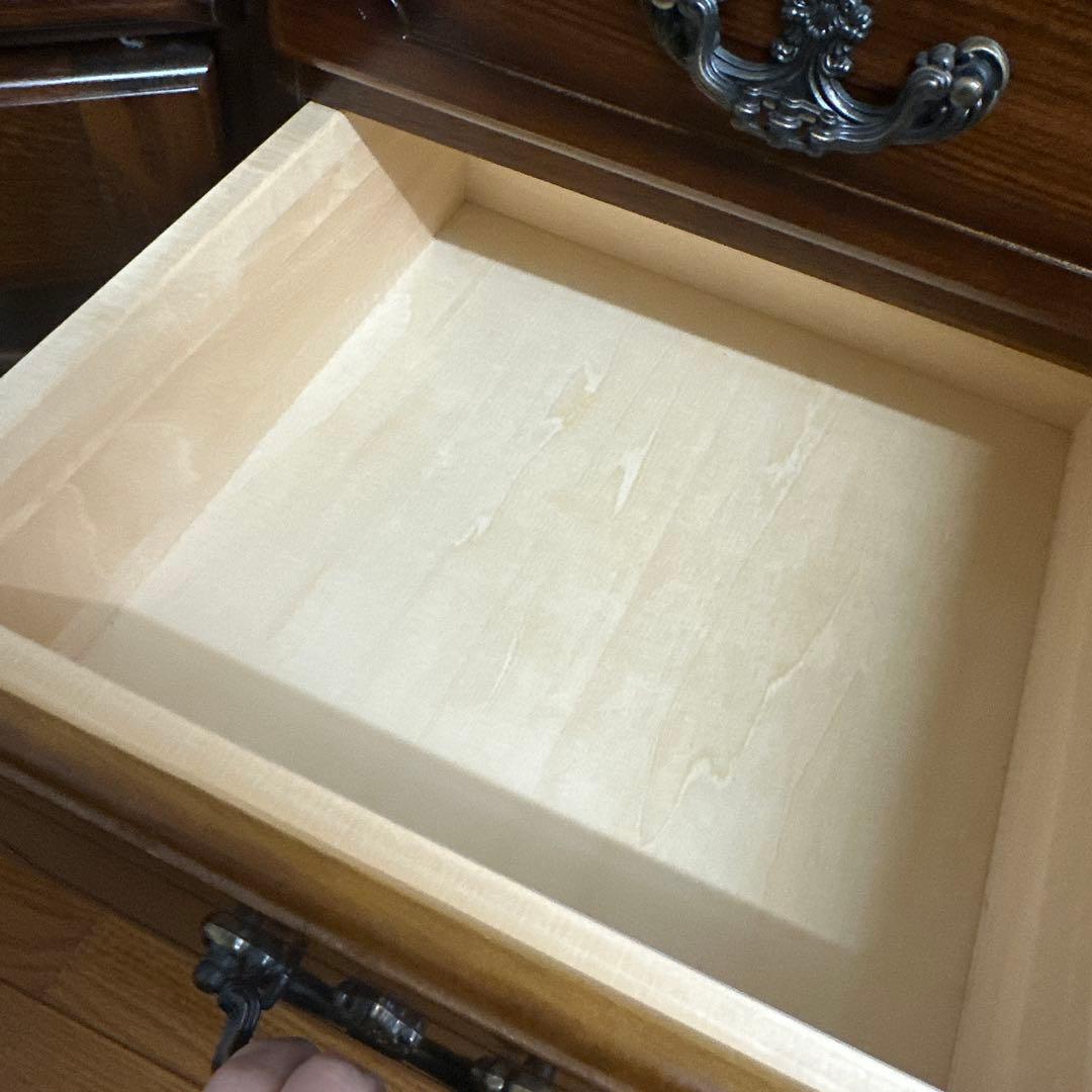 カリモク 木製キャビネット ガラス扉付き 4引き出し