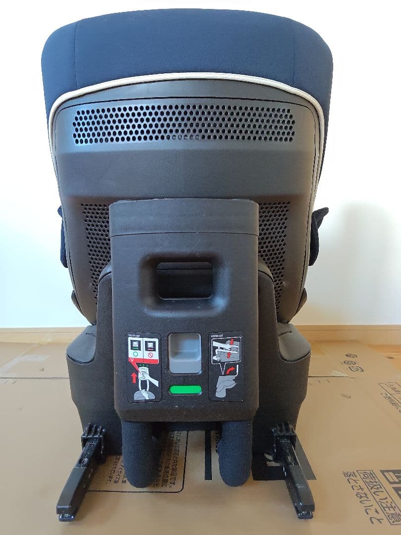 エールベベ クルット5 OuiS チャイルドシート