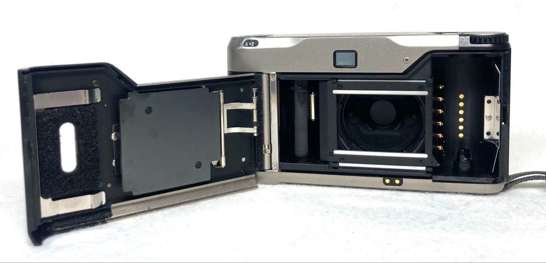 【完動品】CONTAX T2 Sonnar 2.8/38 T* チタンクローム