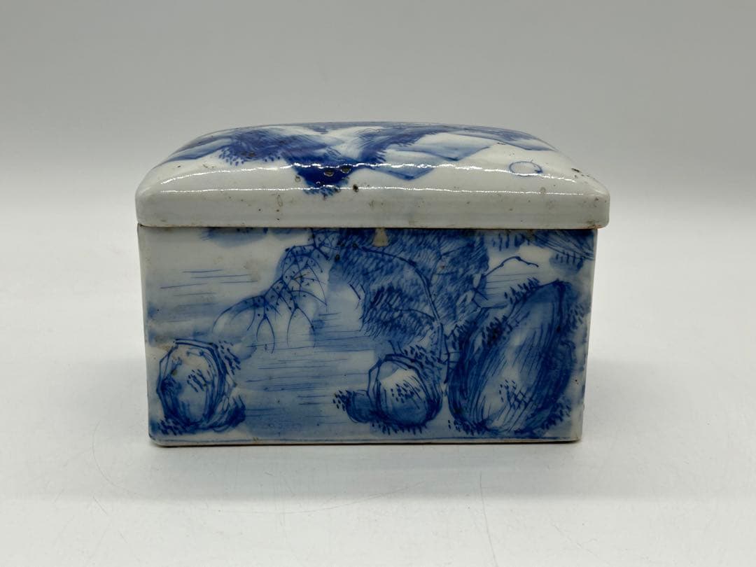 時代　染付山水紋蓋物　送料込み0410