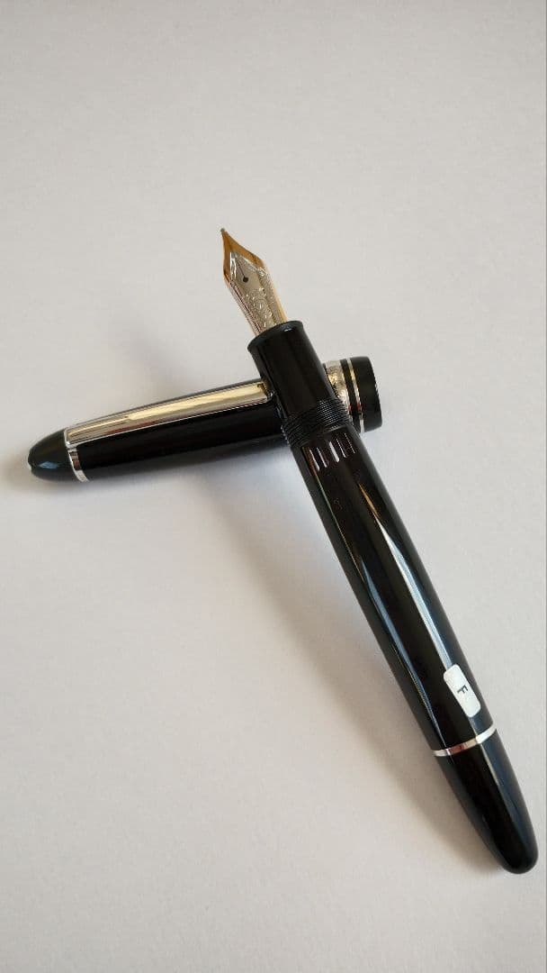 Montblanc 万年筆 P146