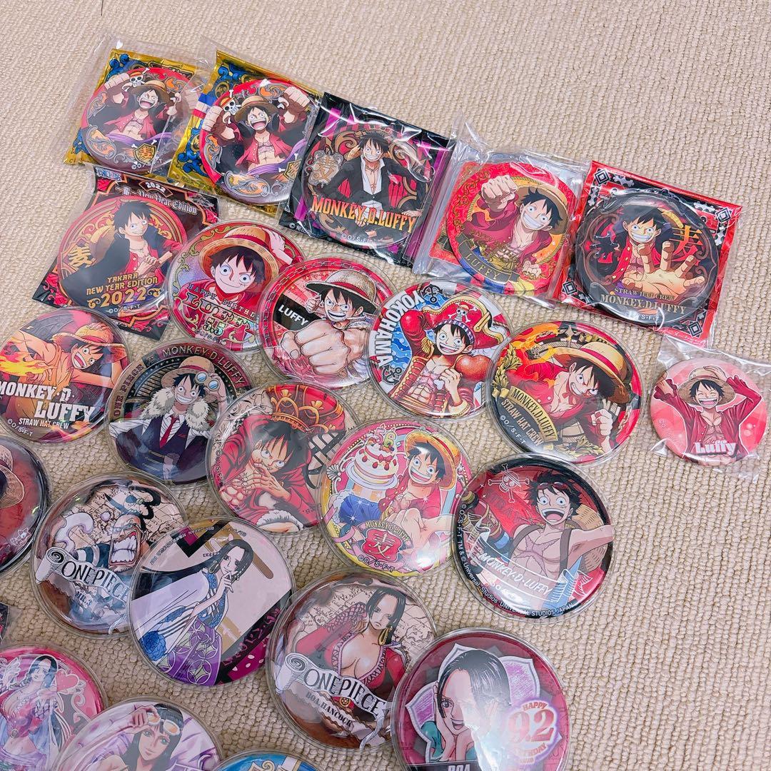 日本限定ONE PIECE ルフィ ロー サボ エース 輩缶バッチ 53個セット