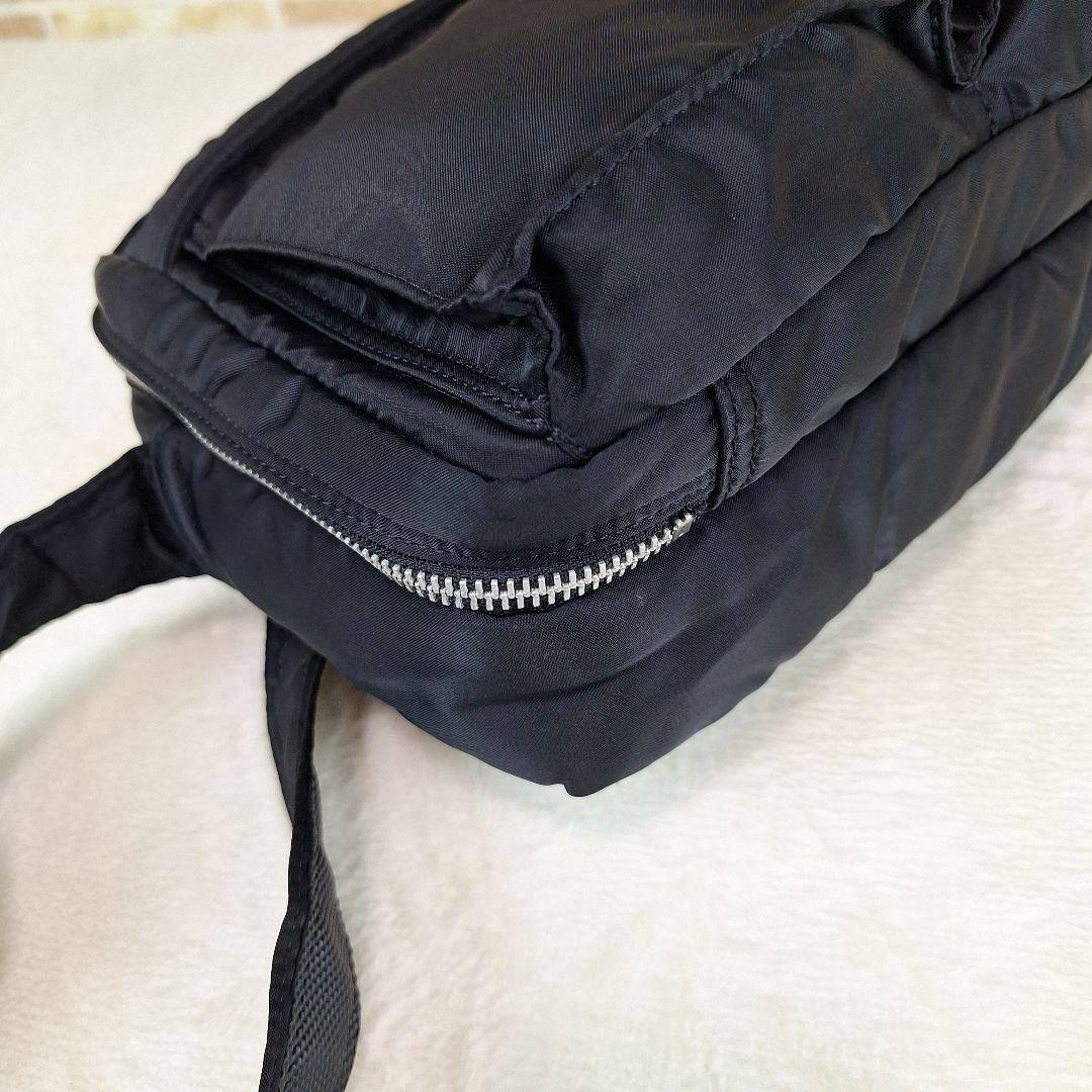 PORTER 2層式　タンカー ショルダーバッグ 男女兼用　ブラック　Sサイズ