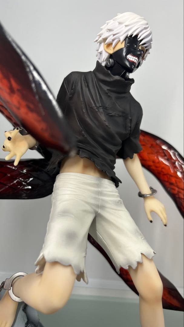 コトブキヤ 金木研 AWAKENED Repaint ver. フィギュア