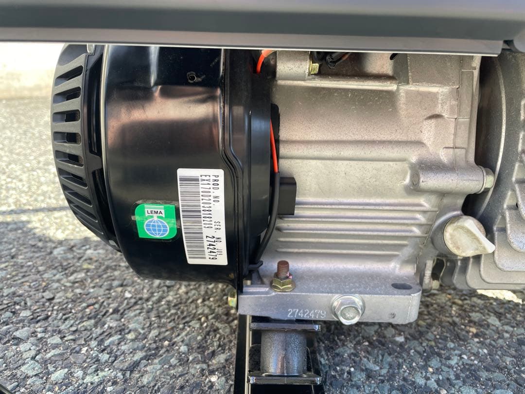 綺麗‼️shindaiwa EGR 2600-A 発電機 送料込み‼️