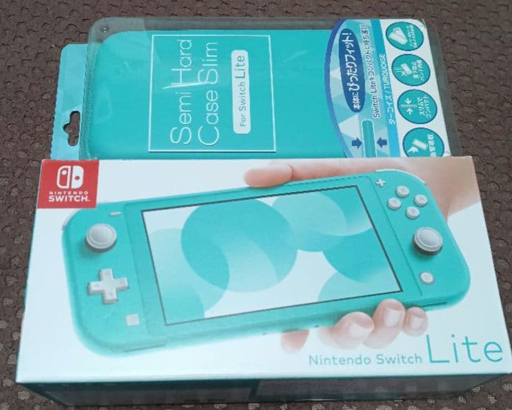 zxz✭任天堂switchライト本体　ターコイズ　新品•未開封