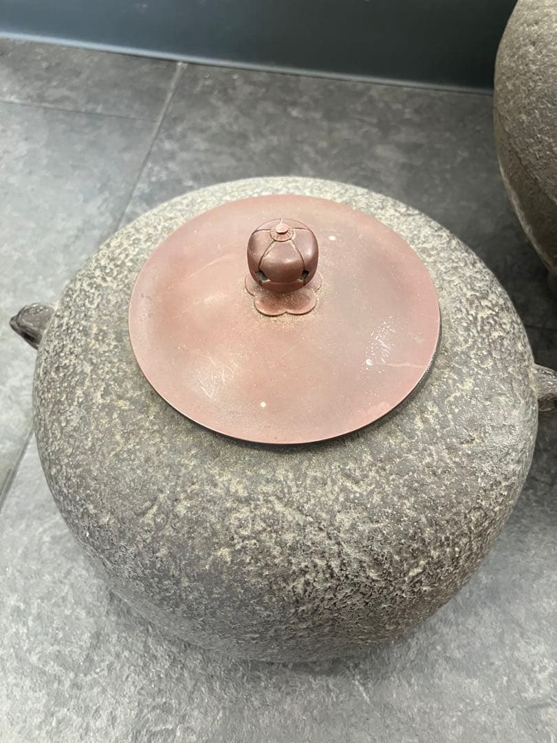 茶道具 茶釜 と 野々田式 炭型ヒーター 鉄瓶 風炉型電熱器