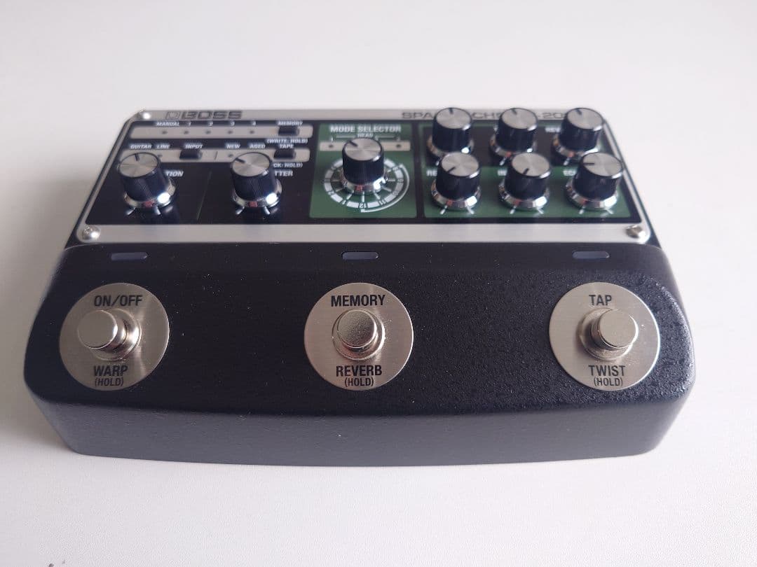 BOSS RE-202 Space Echo 未使用