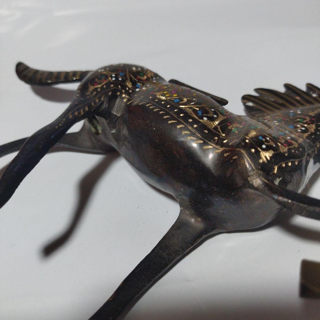 アンテーク　装飾的な金属製馬の彫刻