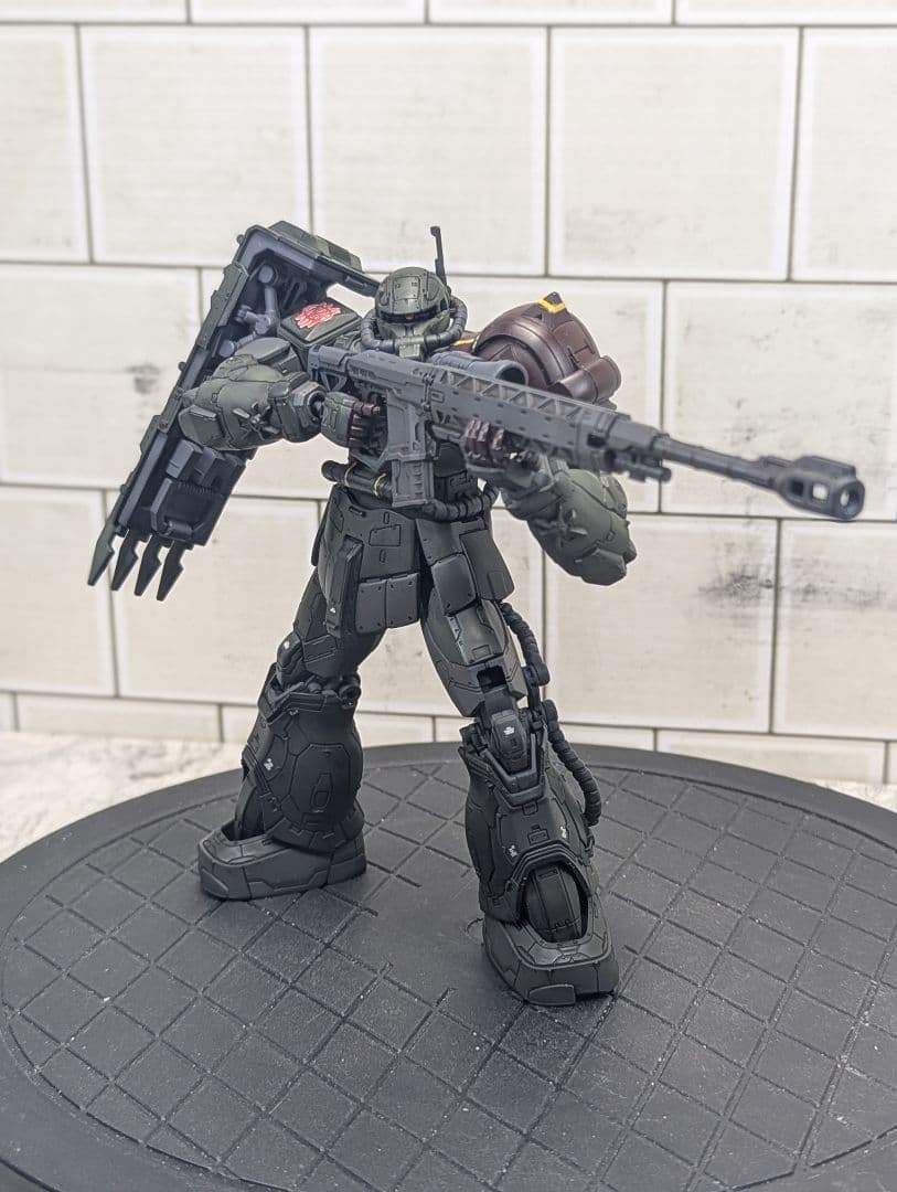 復讐のレクイエム HG MS−06F ザクⅡ FTYPE ケイル機 完成品