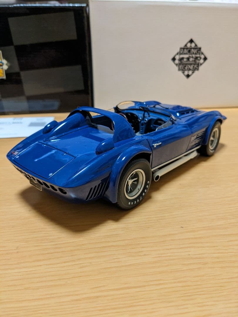 エグゾト1/18 コルベット グランド スポーツ(新品)