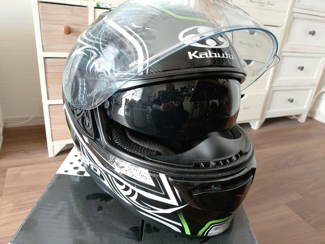 Kabuto フルフェイスヘルメット ブラック/グリーン