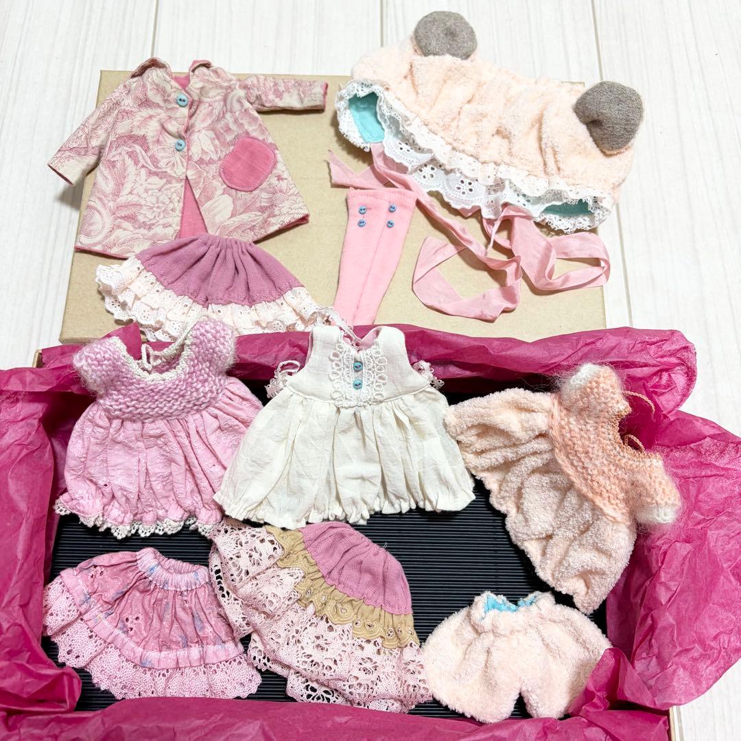 有名作家様　ブライスアウトフィット