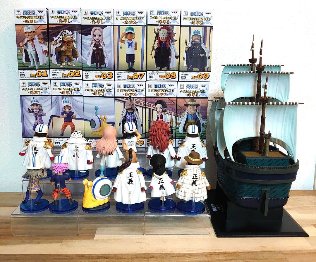 ワンピース ワールドコレクタブルフィギュア 海軍　いく
