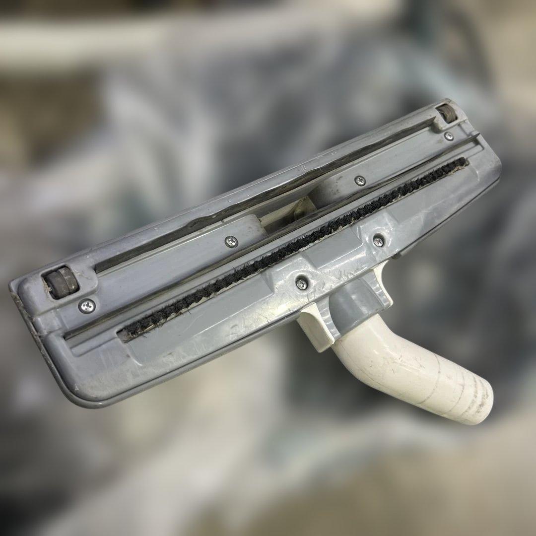 6300 日立 吸水型掃除機　CV-98WH2 紙パックレス コード式 乾湿両用