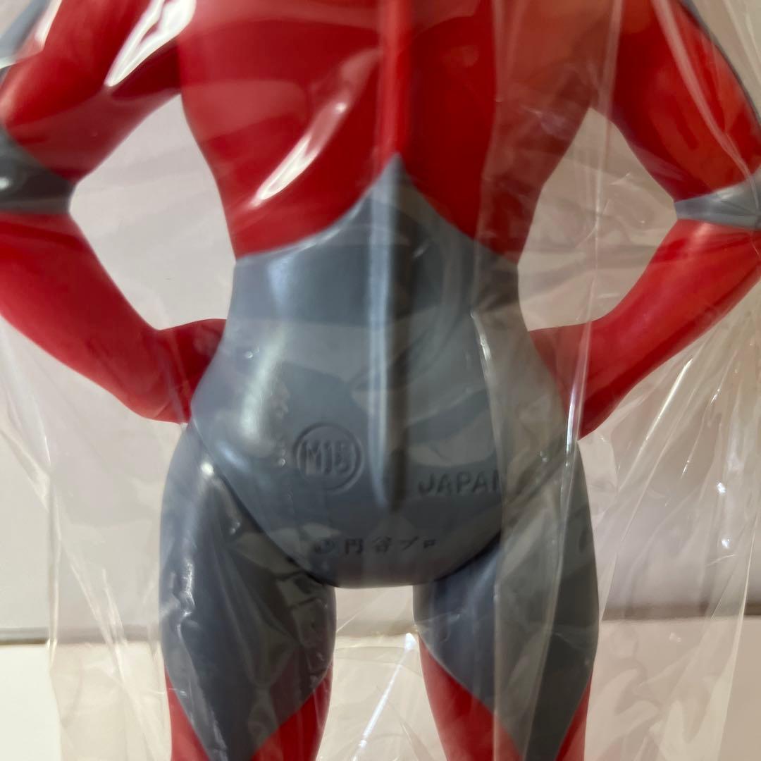 ⚠️未開封デッドストック　ウルトラマン　スタンダード　赤成型　M1号
