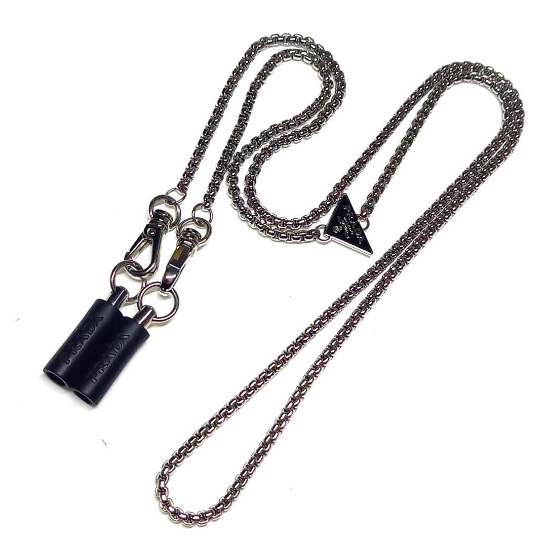 良品 プラダ イヤホンチェーン AirPods&AirPodsPro エアポッズ