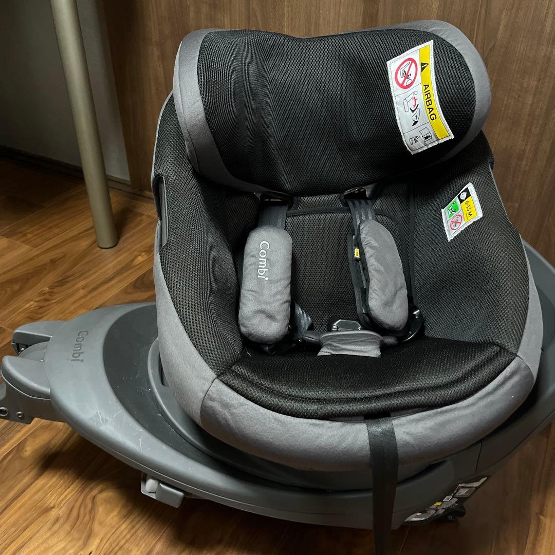 Combi コンビ The S エッグショック　チャイルドシート