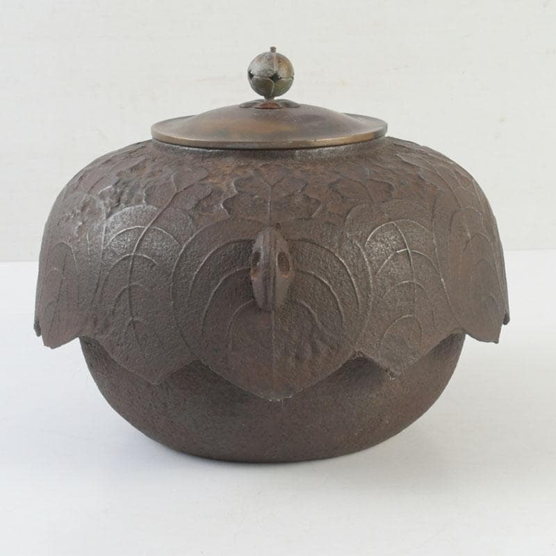 煎茶道具　桐地紋　風炉釜　鉄釜　V　9717