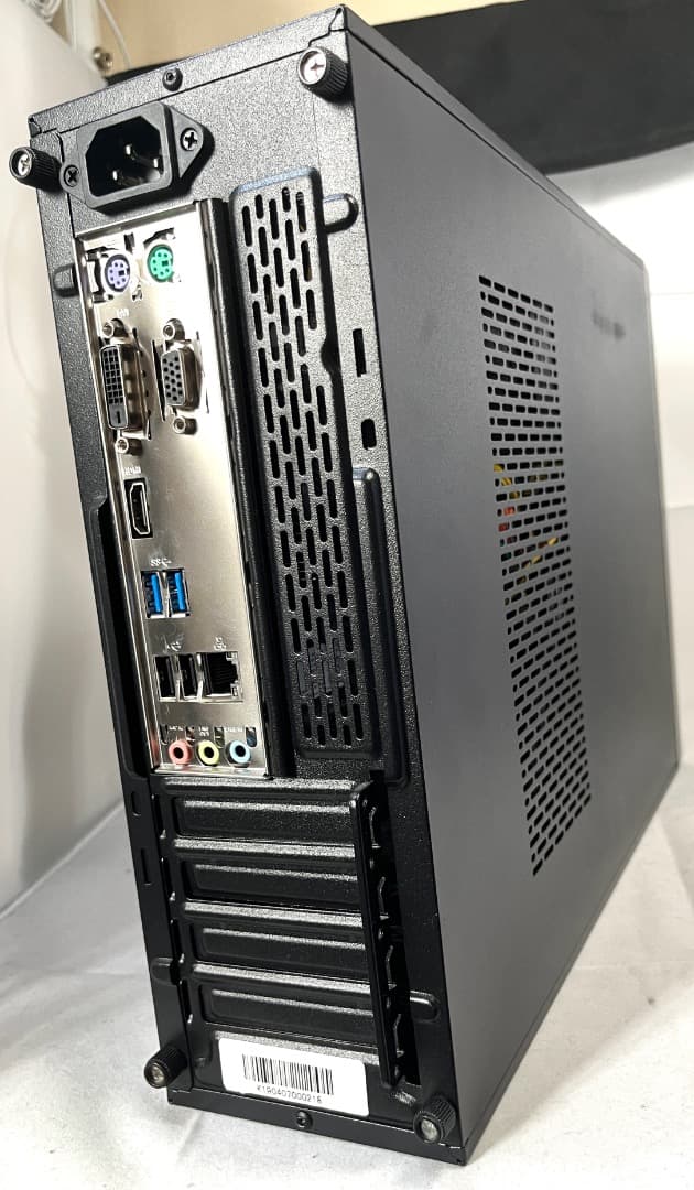 省スペース自作PC！第8世代 Core i3-8100 Windows11