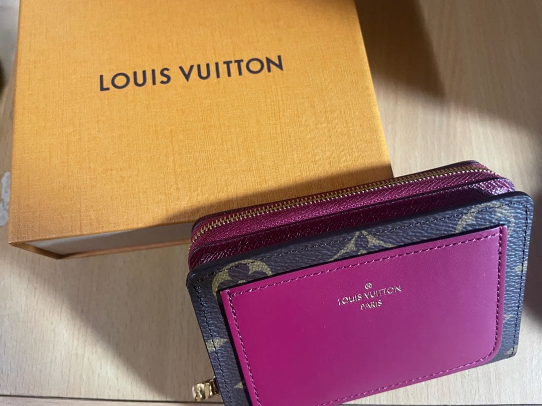 LOUIS VUITTON 二つ折り財布 ネイビー/ピンク