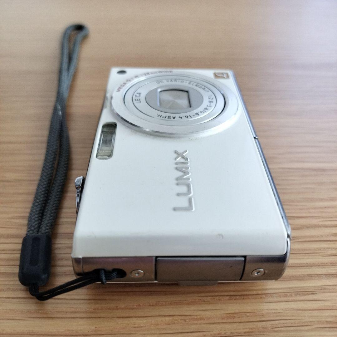 Panasonic DMC-FX33 コンパクトデジタルカメラ　ホワイト