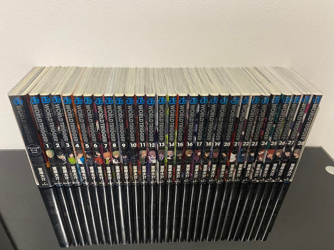 ワールドトリガー 1〜28巻　ファンブック　全巻初版帯付き　特典付き
