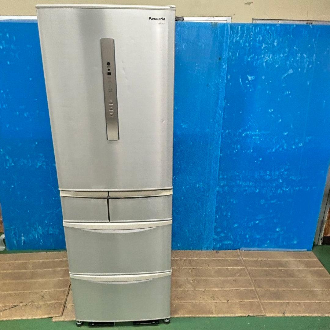 595Z パナソニック　大型冷蔵庫　ファミリータイプ　自動製氷付き　5ドア