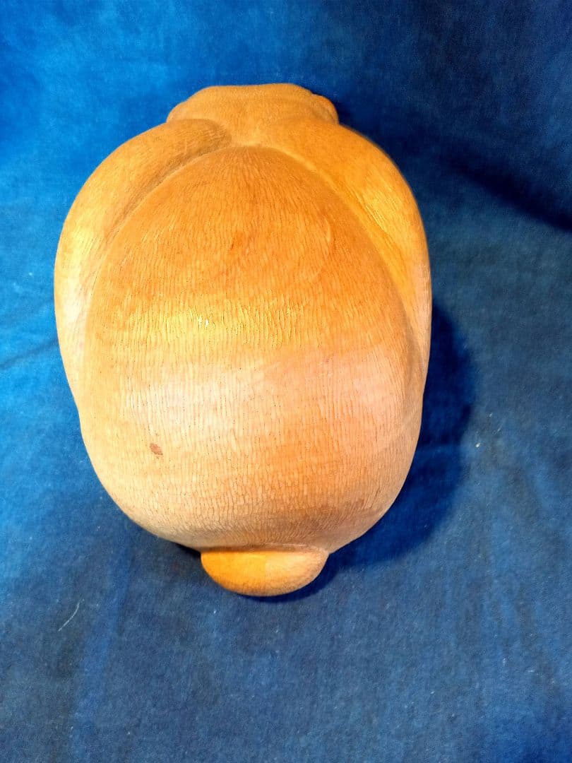 うさぎ一刀彫桜　卯　兎　ウサギ