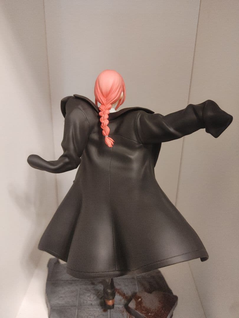 チェンソーマン マキマ 1/7 スケール フィギュア