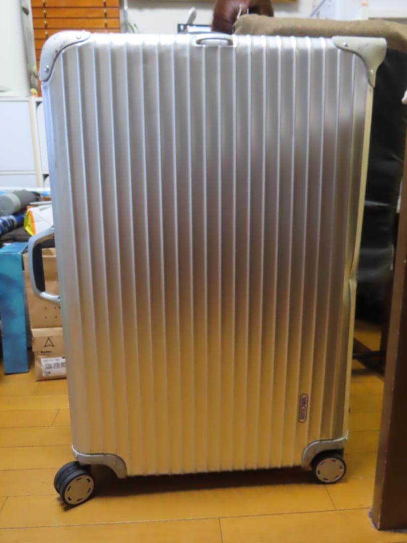 青ロゴ　RIMOWA TOPAS 104L CABIN キャリーケース　リモワ