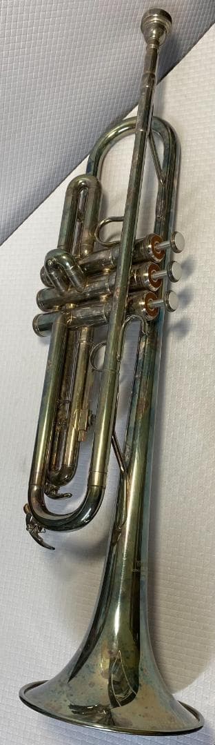 ヤマハ YAMAHA YTR-2320S シルバーラッカー トランペット 管楽器