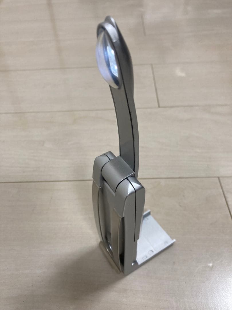 レクサス　ノベルティ　LDEブックライト