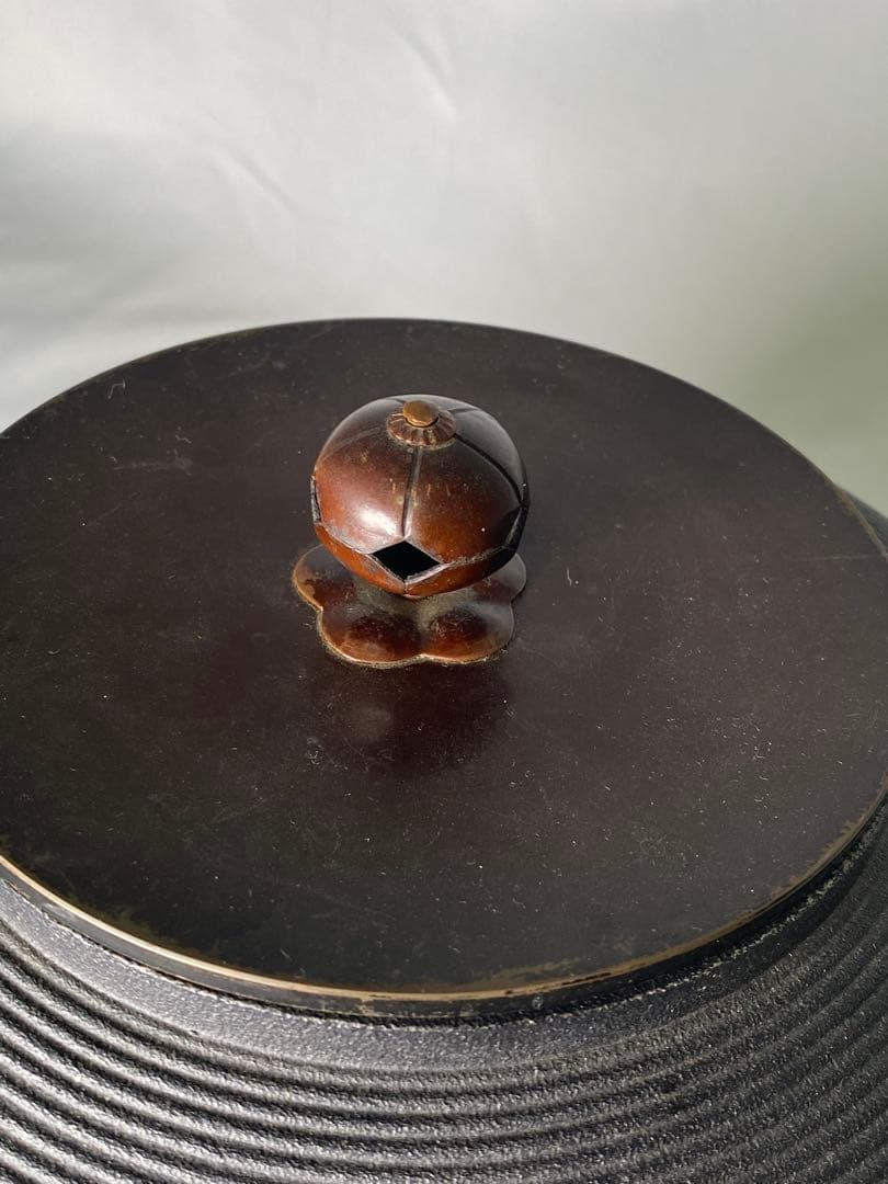 2449❣️ 茶道具 しきの釜 糸目尻張釜